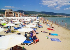 Turiste ne prepričajo niti nizke cene: tej evropski državi se slabo piše, hotelirje grabi vse večja panika