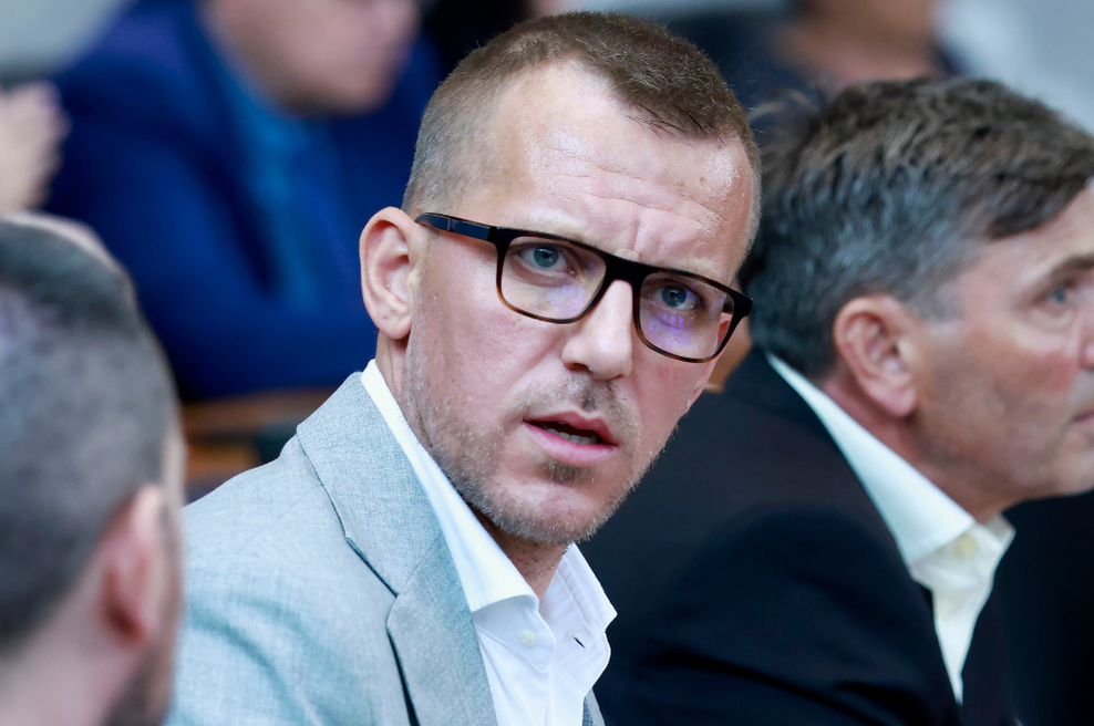 Razočarani nekdanji član stranke Resnica razkril, kako je do kandidature za poslanca prišel Boris Mijić! (foto: Borut Živulović/Bobo)