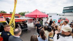spar trgovina slovenija trgovec akcija poteza dobrodelnost pozar gasilci prispevek pohvalno
