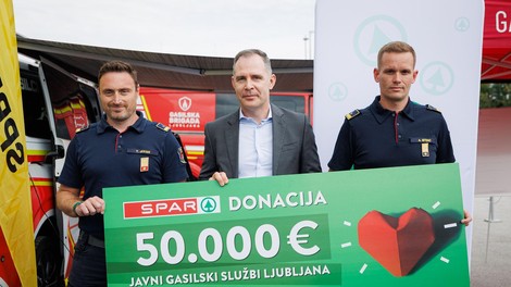 spar trgovina slovenija trgovec akcija poteza dobrodelnost pozar gasilci prispevek pohvalno