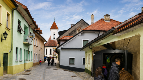 Kranj rovi Tular