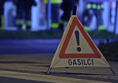 Drama v Savinjski dolini: kaj je povzročilo uničujoč ogenj, ki je huje poškodoval delavca?