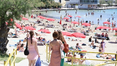 Vremenoslovci razkrili skrb vzbujajočo novico (kaj takega se še ni zgodilo)