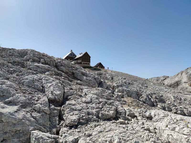 Dom na Kredarici