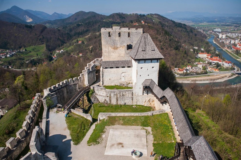 Na slovenski srednjeveški grad se vrača znameniti grof, ki je zaznamoval zgodovino naših krajev in tudi širše (foto: Profimedia)