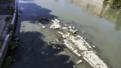 reka tibera rim voda neronov most rimljani zgodovina ostanki najdba susa evropa narava
