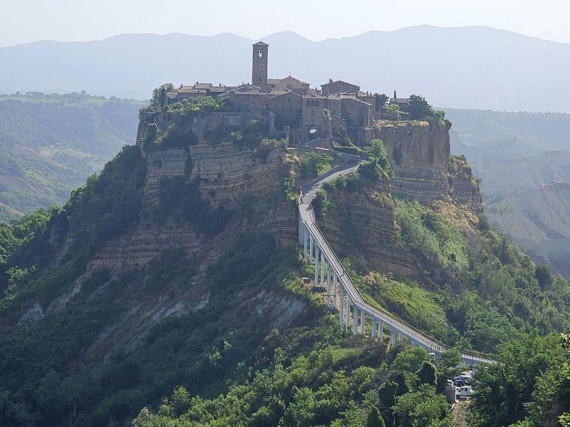 Civita di Bagnoregio Italija mestece