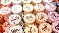 rebel sladoled kopiranje tozba zda stecaj denar kazen sodba sojenje amerika