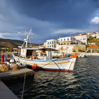 ribic grcija otok najdba arheologija amfore ladja preteklost zgodovina odkritje javnost drzava