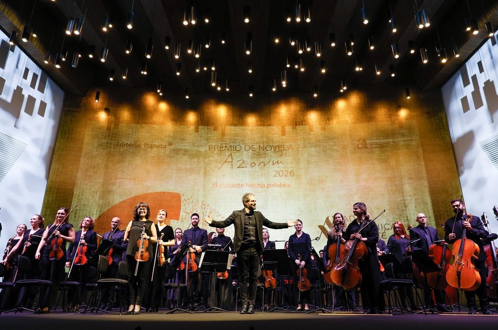 V Cankarjev dom prihajajo velike mojstrovine in vrhunska imena: ADDA Simfònica Alicante, Pinchas Zukerman in Enrico Dindo (foto: Profimedia)