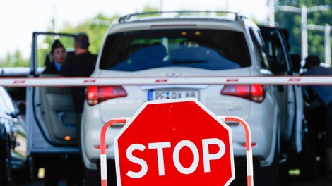 mejni prehod hrvaska nemske tablice slovenec slovenija 49 let moski policija aretacija droge