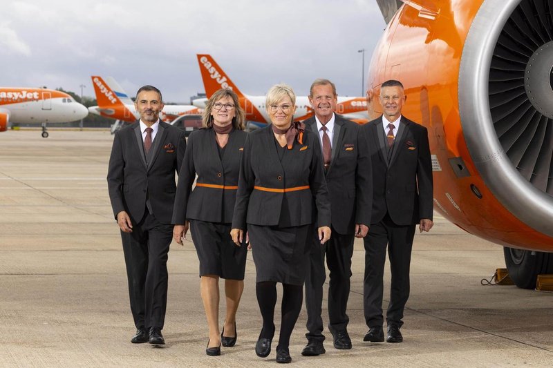 EasyJet leatlo osebje starejsi