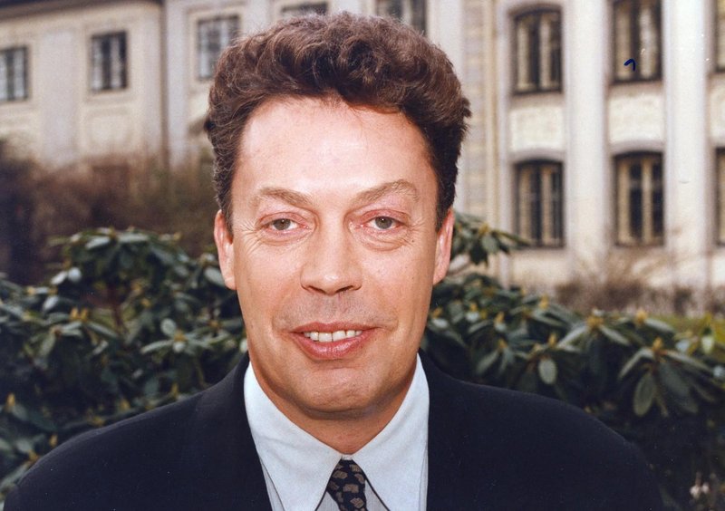 Tim Curry