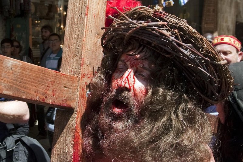 jezus kristus krizanje smrt grob cerkev arheologija zgodovina krscanstvo odkritje preteklost clovestvo resnica evangelij