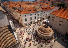5 evropskih destinacij, ki so postale žrtev lastnega uspeha (turisti jih dobesedno dušijo)