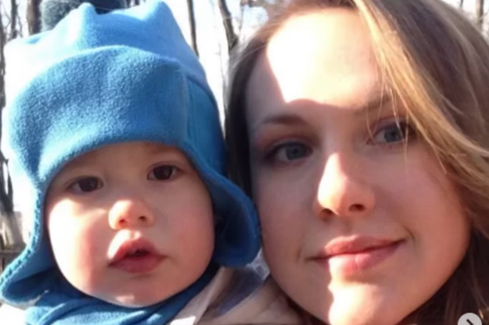 Zdravnica, ki dela v ljubljanskem UKC, delila presunljiv zapis o pokojnem sinu: "Ni besed, s katerimi bi lahko opisala, kako zelo boli" (foto: Instagram/pediatrinja.sem/posnetek zaslona)
