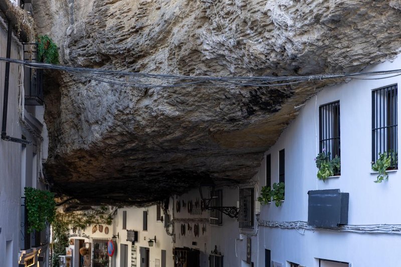 Setenil de las Bodegas