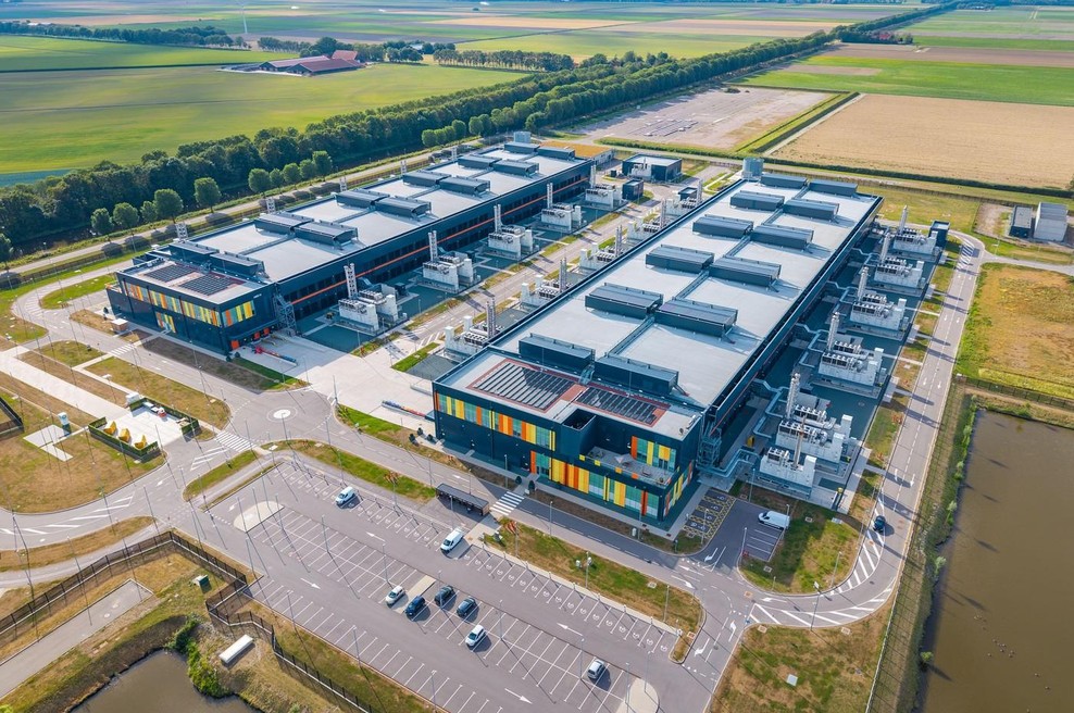 Raziskovalec dal odpoved in zdaj povedal vso resnico o umetni inteligenci: "To se zares dogaja v laboratorijih, še nekaj let in človeštvo čaka uničenje!" (foto: Profimedia)