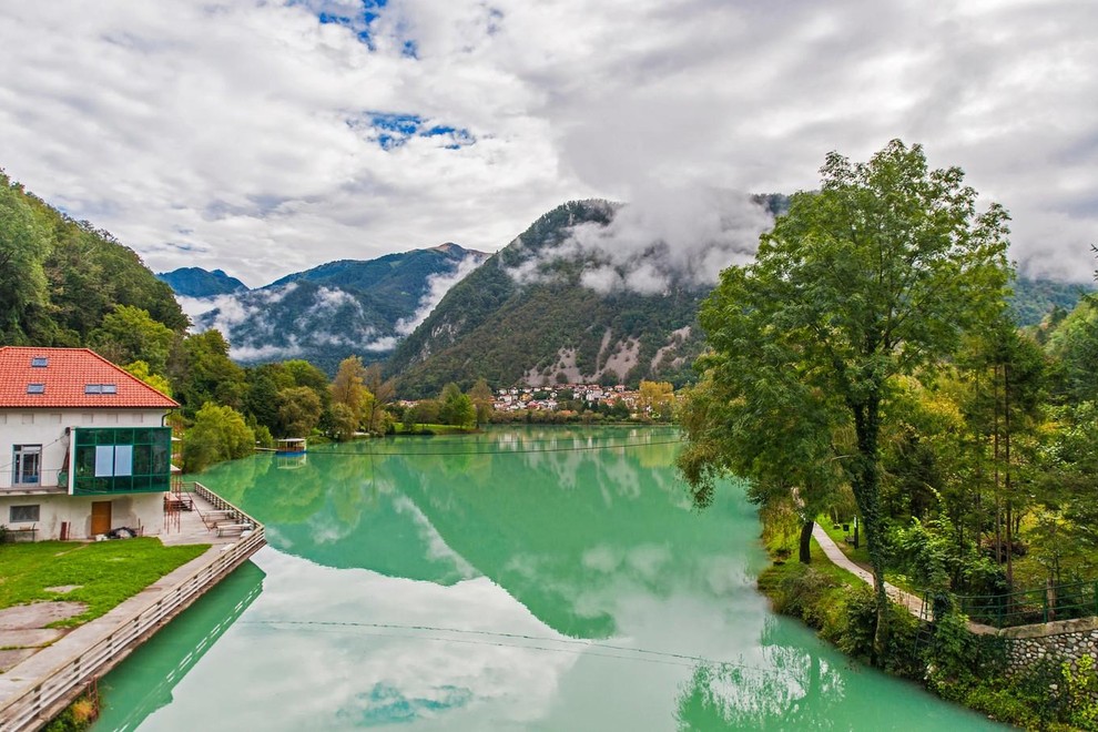 Most na Soci jezero