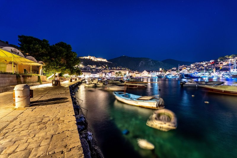 jadran jadransko morje hrvaska kritika nemcija welt turizem cene obala dopust