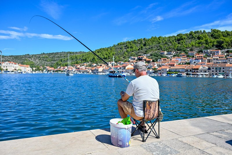 jadran jadransko morje hrvaska kritika nemcija welt turizem cene obala dopust