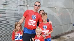 
                                                         Uspešni prvi Bimbo Race Adria na Grosupljem, kjer so številni tekači združili moči in Rdečemu križu zagotovili kar 13.000 kosov kruha