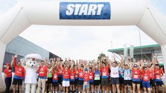 
                                                         Uspešni prvi Bimbo Race Adria na Grosupljem, kjer so številni tekači združili moči in Rdečemu križu zagotovili kar 13.000 kosov kruha