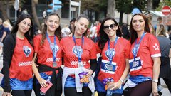 
                                                         Uspešni prvi Bimbo Race Adria na Grosupljem, kjer so številni tekači združili moči in Rdečemu križu zagotovili kar 13.000 kosov kruha