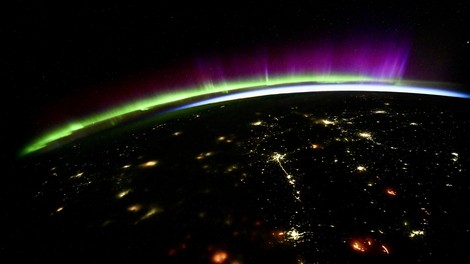 jessica meir vesolje nasa sonce zemlja planet svetloba barva osoncje galaksija posnetek kamera nasa