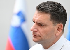 "Športni dan" predstavnikov ljudstva: prvi mišici parlamenta Zoranu Stevanoviću ni šlo vse čisto po načrtih
