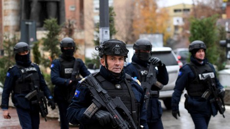 Kosovo, policija