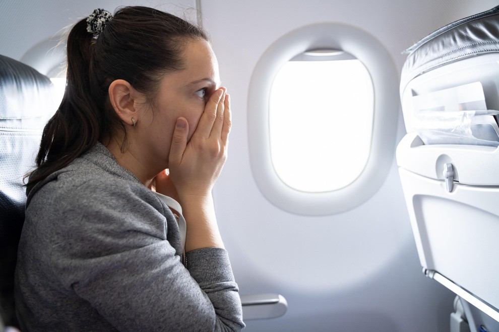 hanna pilotka letenje strah nasvet dihanje navodila pomoc tesnoba turbulence vzlet letalo avijon