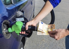 Kaj se dogaja na bencinskih črpalkah?! Vozniki napolnijo rezervoar, nato pa storijo nekaj nedopustnega