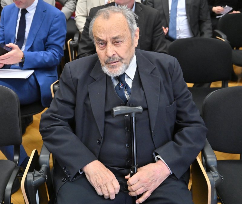 Ernest Petrič
