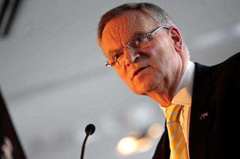 Jeffrey Archer