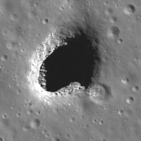 marius hills pit nasa luna raziskava votlina luknja lava vesolje osoncje galaksija sateliti