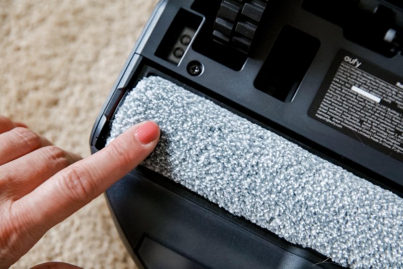 Popolna čistoča doma brez truda: Napredni robotski sesalnik eufy Robot Vacuum Omni E28 sedaj na voljo v Big Bangu