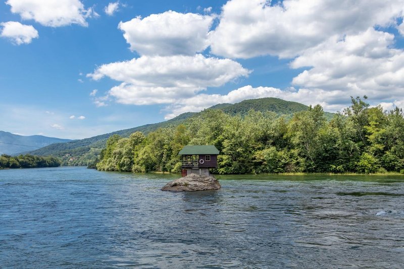 Drina reka hiska