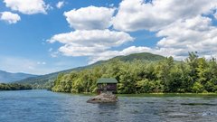 Drina reka hiska