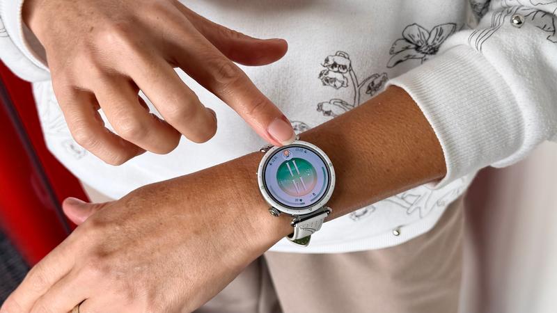Budilka je OUT, IN je alarm za spanje: kaj sem po dveh tednih odkrila s Huawei Watch GT 7