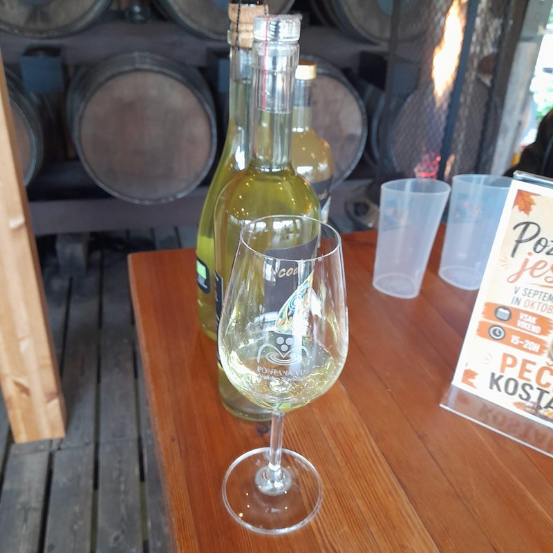 vino.jpg