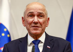 Janez Janša razkril, kaj namerava storiti vlada v zvezi s plačevanjem RTV-prispevka