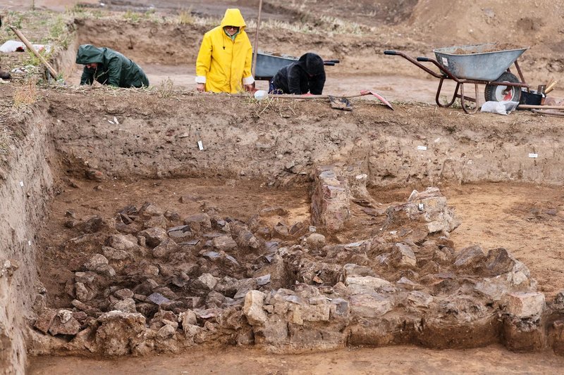 Lutherstadt Eisleben hefta nemcija zgodovina odkritje arheologija clovestvo preteklost
