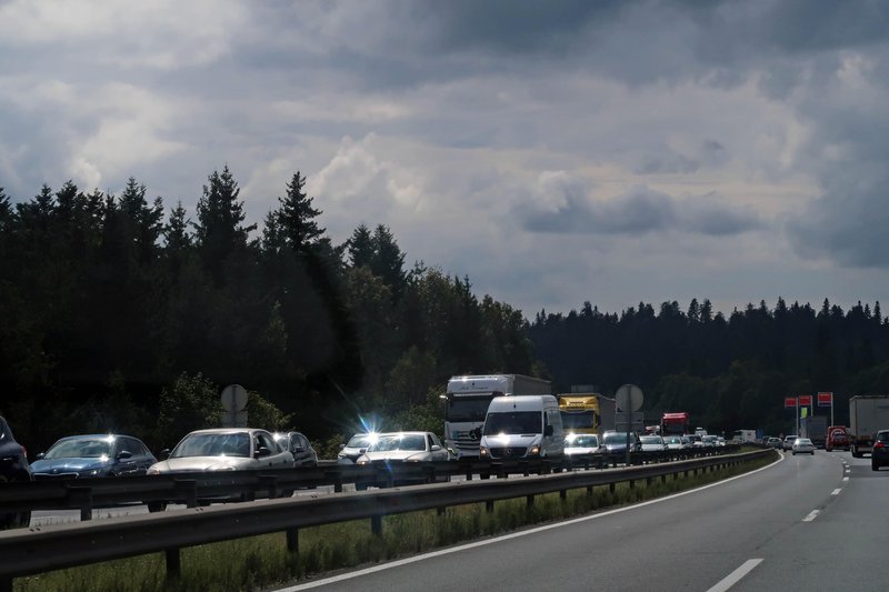 Se odpravljate na pot? Na več slovenskih avtocestah vas v prihodnjih dneh čaka neprijetno presenečenje