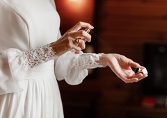 Razglašen za najboljši ženski parfum vseh časov: uteleša čisto eleganco, obožujejo ga tudi Slovenke