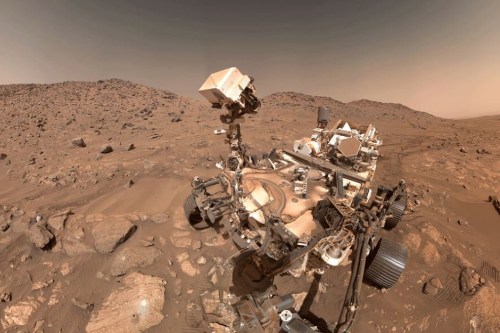 nasa vesolje rover kamnina dokaz zivljenje tezava mars planet denar odkritje zda kitajska