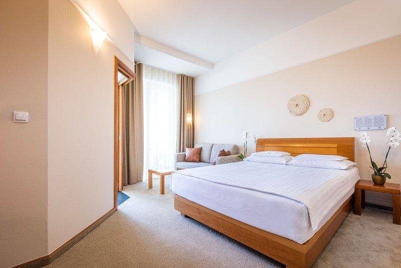 hotelska-soba.jpg