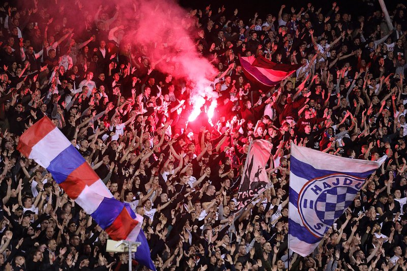Škandal na Hrvaškem odmeva po Evropi: prizori sredi Splita sprožili ogorčenje, zdaj grozijo posledice