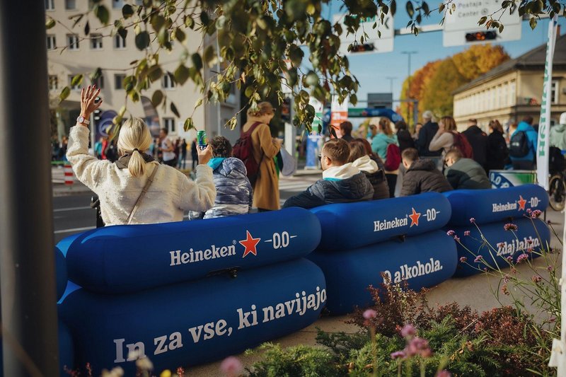 V nedeljo na maraton, domov pa s koščkom ulične umetnosti