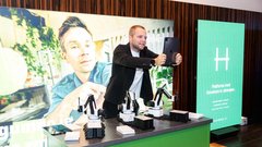 
                                                         Prvič v zgodovini  dve Super naslovnici: Superbrands Slovenija razkrila znamke, ki jim Slovenci najbolj zaupajo